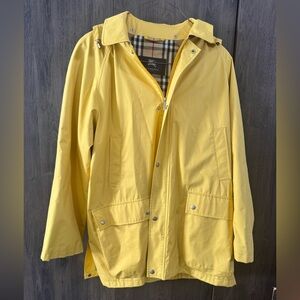 Burberry Yellow Trench coat XL Spring Rain Jacket